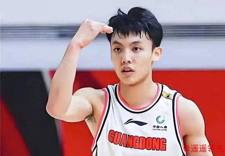 CBA俱乐部杯：徐杰23+2+6 广东102-69轻取合肥