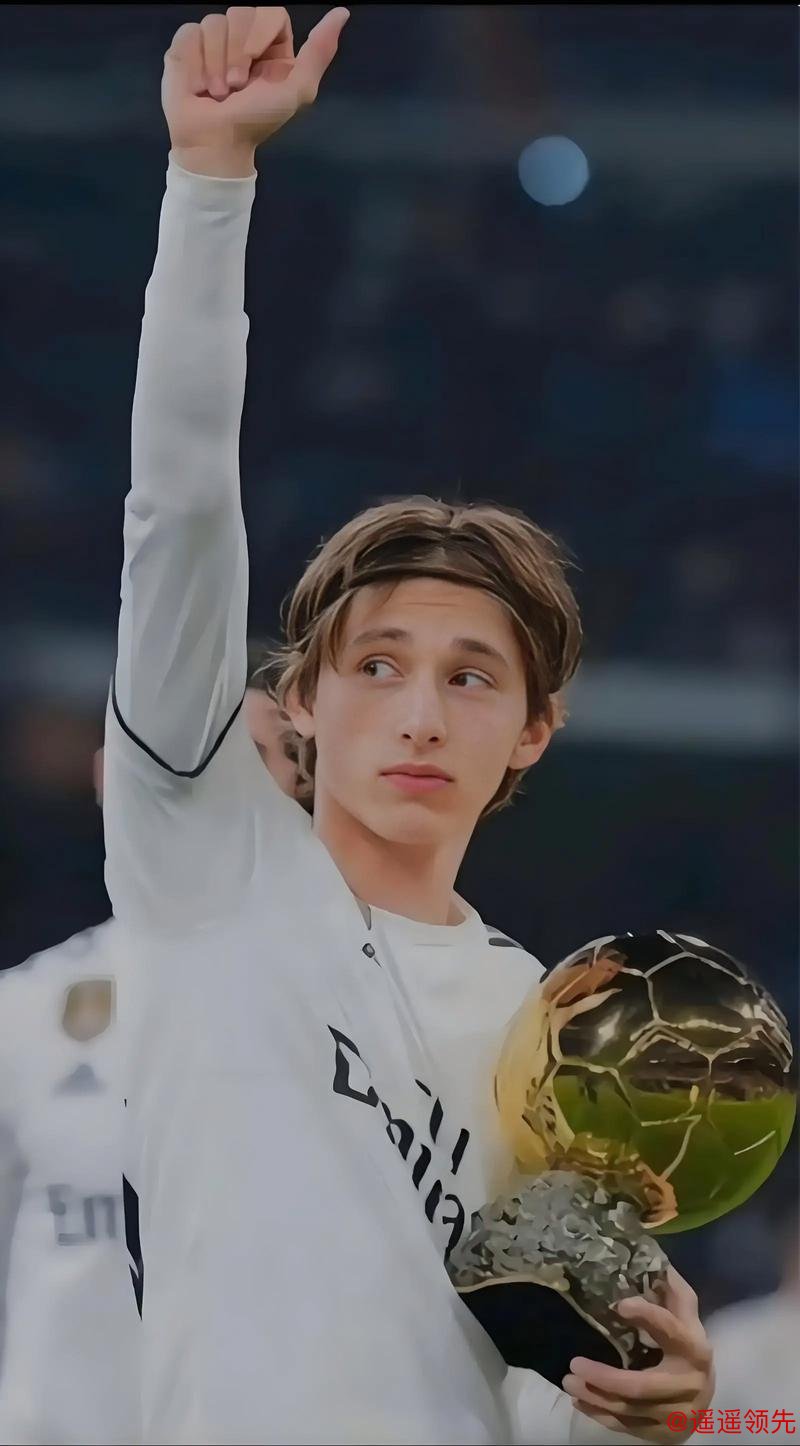 莫德里奇：这是我最后一次世界杯 但依旧随时待命